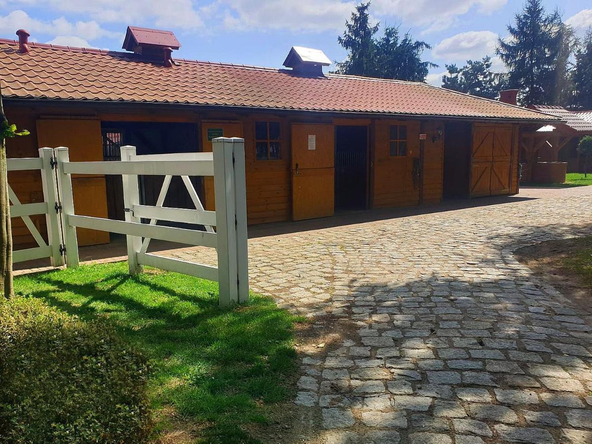 Osrodek Agroturystyczny Zacisze Villa Giewartów Exterior foto